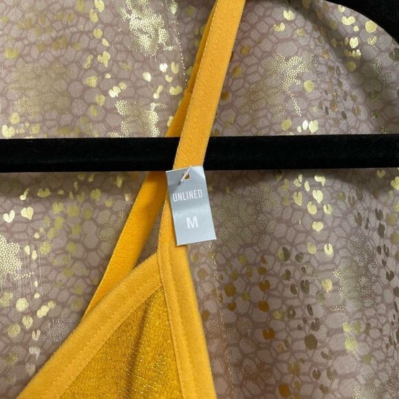 PINK Victorias Secret Golden Yellow Weekender Seamless Shine Strappy Bralette, M - Picture 5 of 7